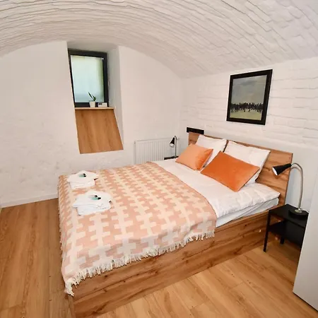 Family Nest Apartment *