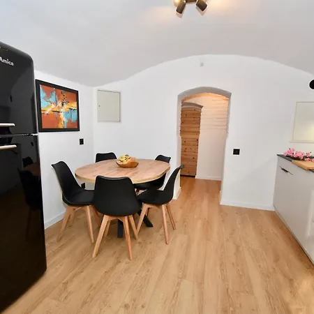 Family Nest Apartment Krakow