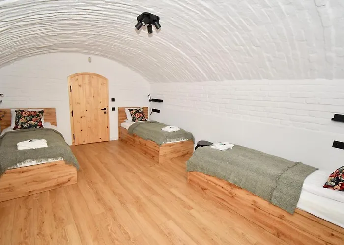 Family Nest Apartment *